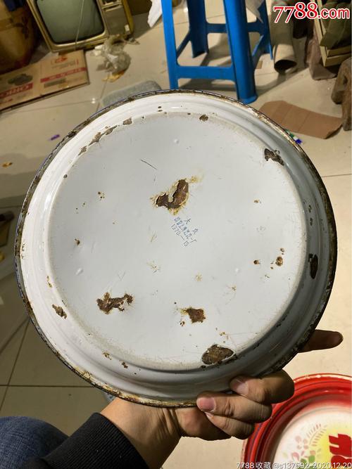 一组搪瓷盘60/80年代